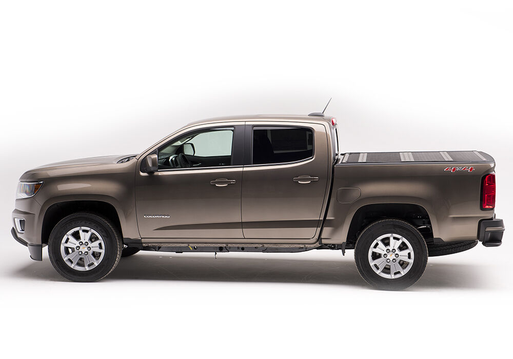 BAKFlip F1 Hard Folding Truck Bed Cover - 2023-2026 Chevy Colorado/GMC Canyon 5' 2" Bed - Image 3