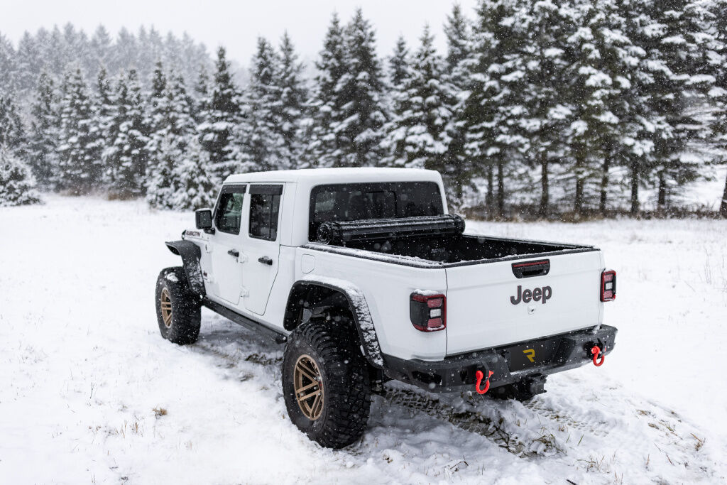 Revolver X4s Hard Rolling Truck Bed Cover - 2020-2025 Jeep Gladiator 5' Bed - Image 15