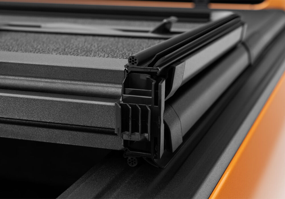 Solid Fold 2.0 Tonneau Cover - Black Textured Paint - 2019-2023 Ford Ranger 5' Bed - Image 5