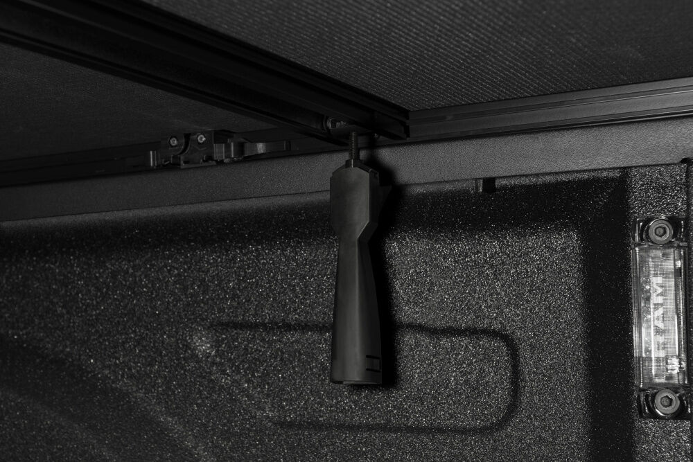 Trifecta 2.0 Tonneau Cover - Black - Leather Grained Fabric - 1997-2004 Dodge Dakota 6' 6" Bed - Image 5