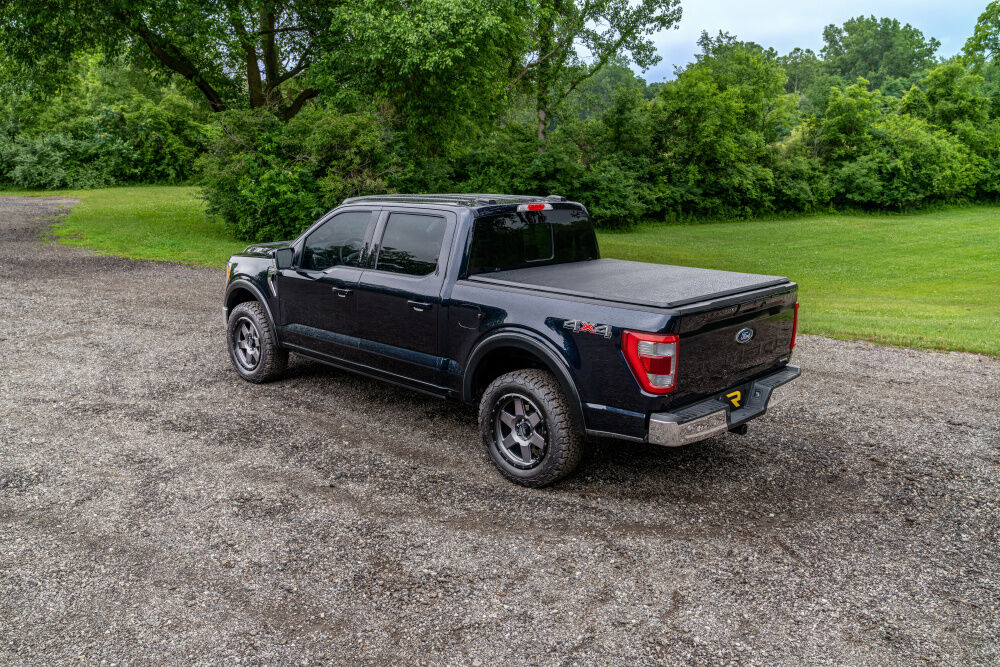 Extang Trifecta E-Series Cover - 2024-2026 Toyota Tacoma 6' 2" Bed
