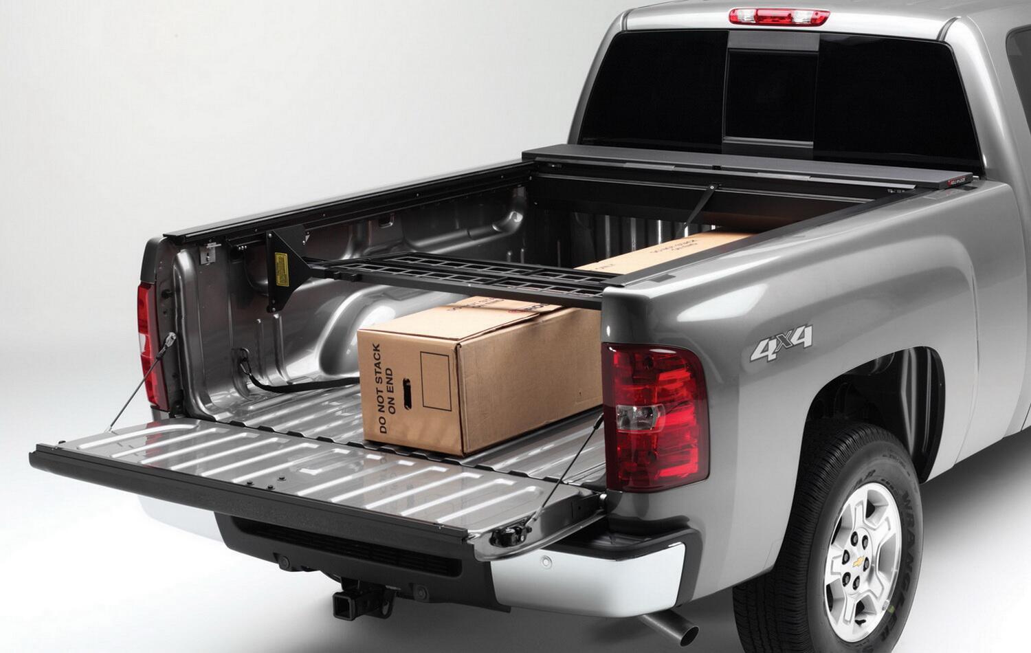 Cargo Manager Rolling Truck Bed Divider, Works Only with Roll-N-Lock Covers, for 2019-2024 Ram 1500 Classic; 2009-2018 Dodge Ram 1500; 2010-2024 Dodge Ram 2500/3500 6.4 Ft. Bed (Excludes Models withRamBox) - Image 2