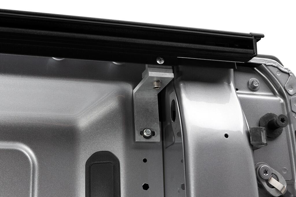 M-Series Locking Retractable Truck Bed Cover for 2019-2026 Ram 1500 (Excludes models withRamBox and Multifunction Tailgate) 6.4 Ft. Bed - Image 5