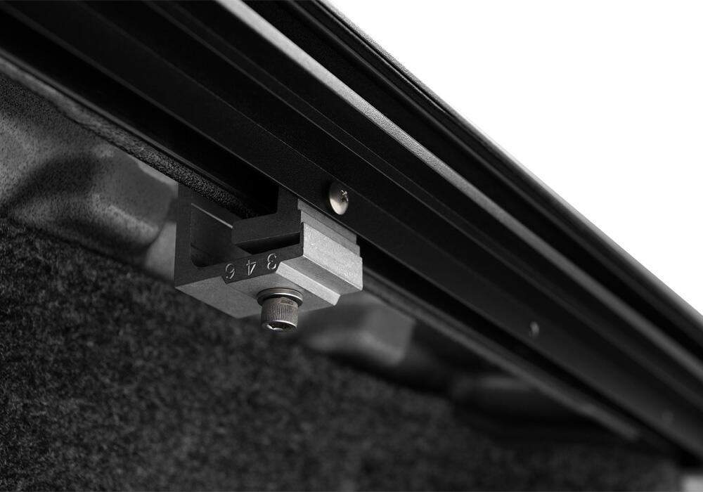 A-Series Locking Retractable Truck Bed Cover for 2015-2022 Chevrolet Colorado/GMC Canyon 5.0 Ft. Bed - Image 6