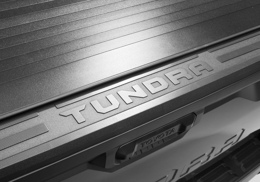 EQ Retractable Tonneau Cover - 2022-2023 Toyota Tundra CrewMax 5' 7" Bed with Deck Rail System without Stake Pockets w/out Trail Special Edition Storage Boxes - Image 9