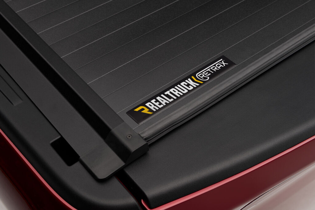 Retrax IX Tonneau Cover - 2007-2021 Toyota Tundra Regular/Double Cab 6' 6" Bed without Deck Rail System - Image 4