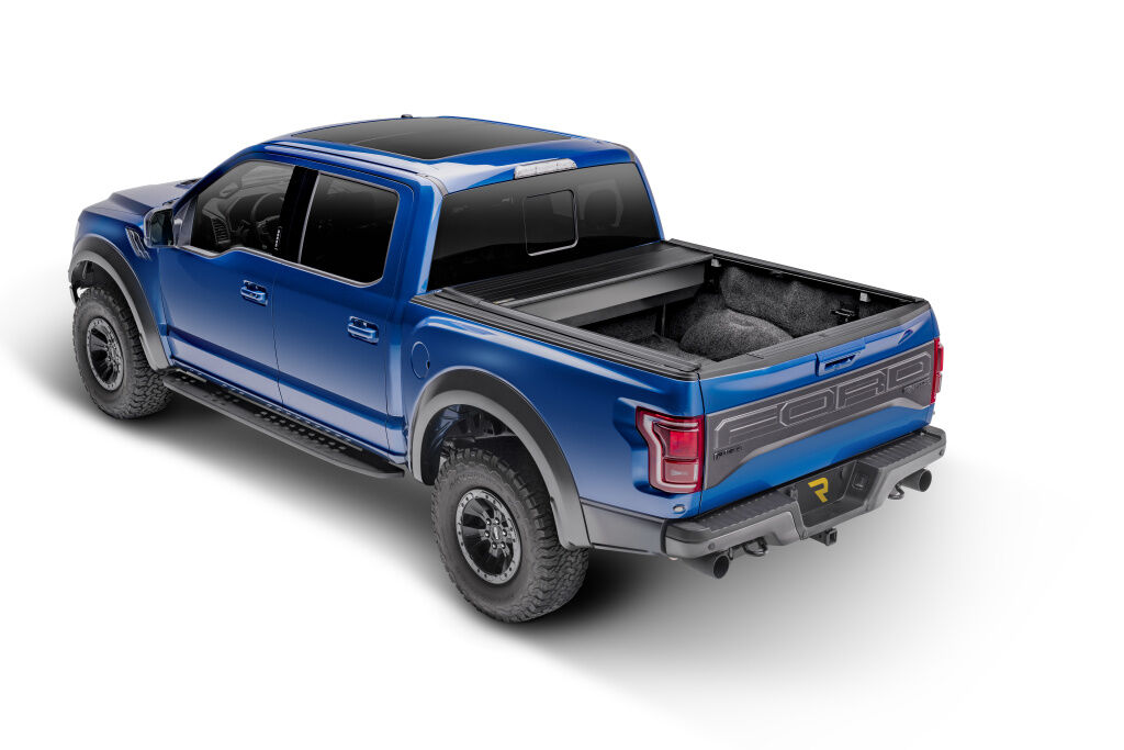 Retrax IX Tonneau Cover - 2019 (New Body Style)-2026 Chevy Silverado/GMC Sierra 1500 6' 7" Bed - Image 3