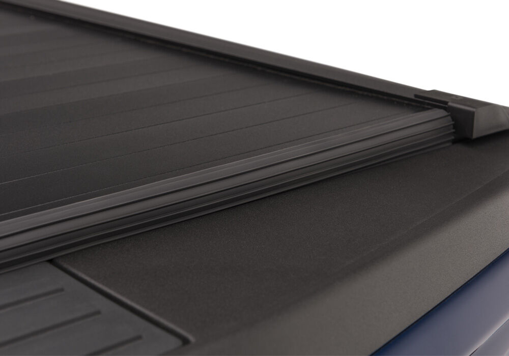Retrax IX Tonneau Cover - 2019 (New Body Style)-2026 Chevy Silverado/GMC Sierra 1500 6' 7" Bed - Image 10