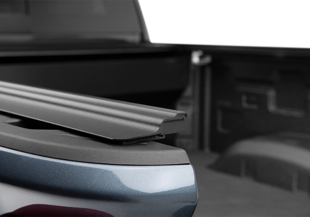 RetraxOne MX Retractable Tonneau Cover - Matte One Piece Polycarbonate Finish - 2020-2026 Chevy Silverado/GMC Sierra 2500 HD/3500 HD 6' 9" Bed without Stake Pockets - Standard Rails - Image 9