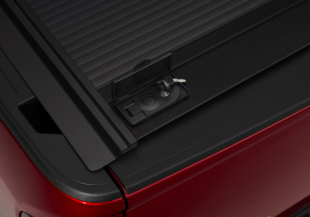 RetraxOne MX Retractable Tonneau Cover - Matte One Piece Polycarbonate Finish - 2015-2022 Chevy Colorado/GMC Canyon 5' 2" Bed without Stake Pockets - Image 8