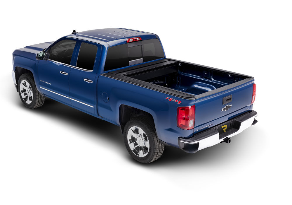 RetraxOne MX Retractable Tonneau Cover - Matte One Piece Polycarbonate Finish - 2007-2013 Chevy Silverado/GMC Sierra 5' 9" Bed - Wide Retrax Rails - Image 4
