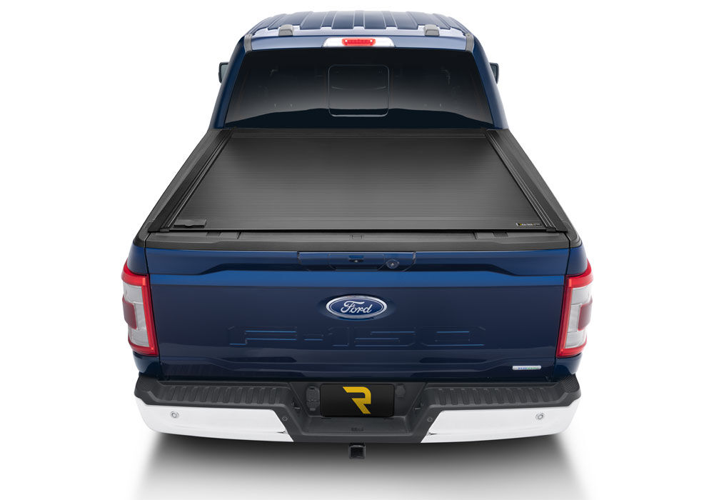 RetraxOne MX Retractable Tonneau Cover - Matte One Piece Polycarbonate Finish - 2021-2026 Ford F-150 5' 7" Bed (Includes Lightning) without Stake Pockets - Image 2