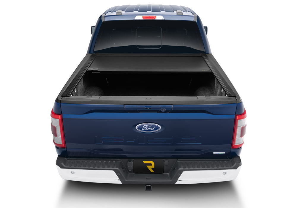 RetraxOne MX Retractable Tonneau Cover - Matte One Piece Polycarbonate Finish - 2021-2026 Ford F-150 5' 7" Bed (Includes Lightning) without Stake Pockets - Image 3