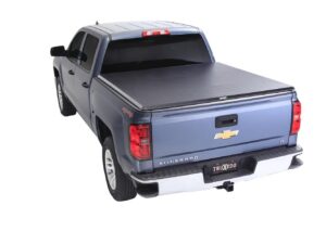 TruXport Tonneau Cover - Black - 2014-2018 (2019 Legacy/Limited) Chevy Silverado/GMC Sierra 5' 9" Bed
