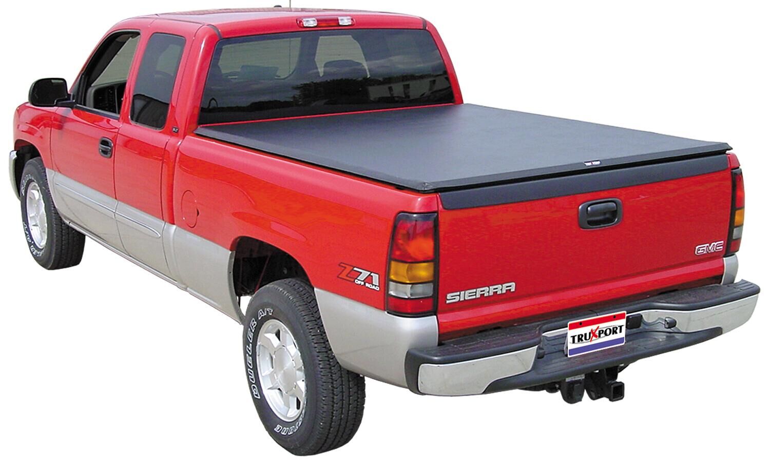 TruXport Tonneau Cover - Black - 1999-2006 (2007 Classic) Chevy Silverado/GMC Sierra 1500 8' Bed