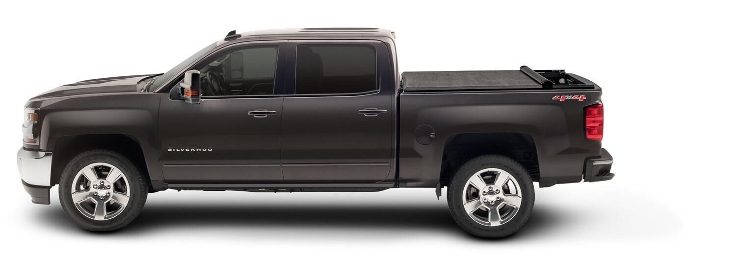 TruXport Tonneau Cover - Black - 2014-2018 (2019 Legacy/Limited) Chevy Silverado/GMC Sierra 1500/2015-2019 2500 HD/3500 HD 8' Bed - Image 13