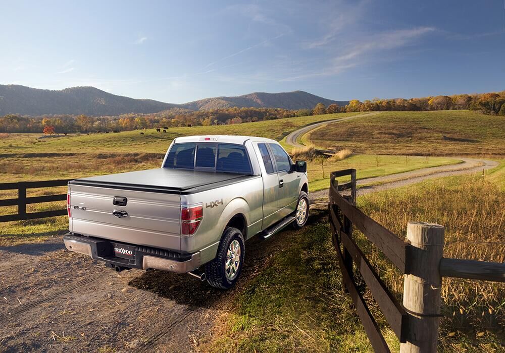 Deuce Tonneau Cover - Black - 2015-2026 Ford F-150 5' 7" Bed (Includes Lightning)