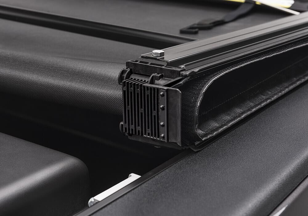 Deuce Tonneau Cover - Black - 2022-2026 Toyota Tundra 5' 7" Bed with Deck Rail System - Image 4