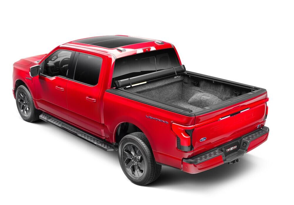 Lo Pro Tonneau Cover - Black - 2015-2026 Ford F-150 5' 7" Bed (Includes Lightning) - Image 3