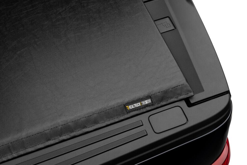 Lo Pro Tonneau Cover - Black - 2015-2026 Ford F-150 8' 2" Bed - Image 7