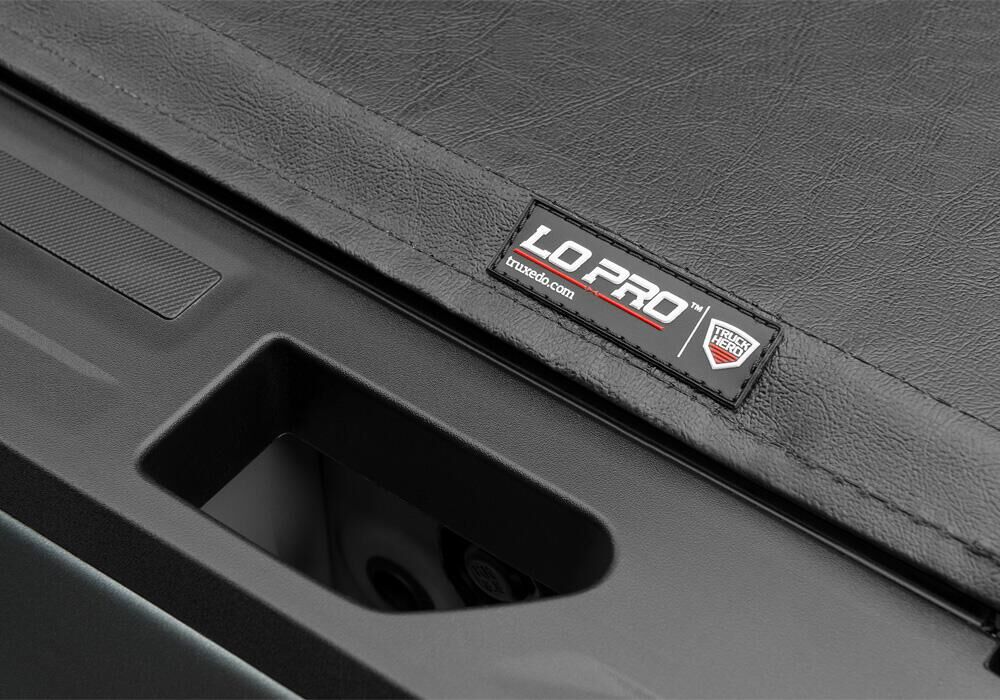 Lo Pro Tonneau Cover - Black - 2020-2026 GMC Sierra (with CarbonPro Bed) 5' 9" Bed - Image 6