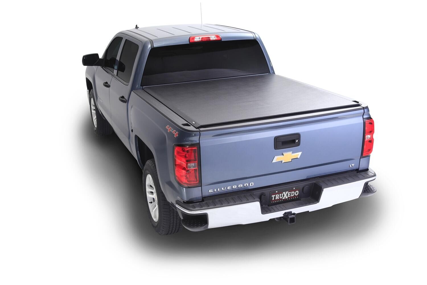 Lo Pro Tonneau Cover - Black - 2014-2018 (2019 Legacy/Limited) Chevy Silverado/GMC Sierra 5' 9" Bed - Image 5