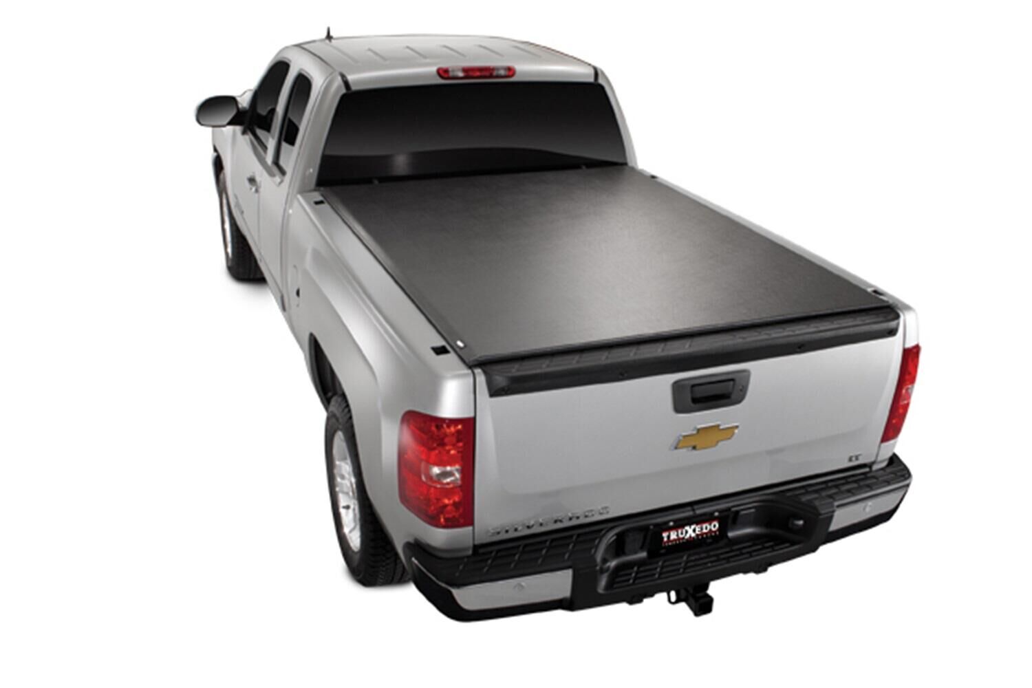 Lo Pro Tonneau Cover - Black - 2004-2006 (2007 Classic) Chevy Silverado/GMC Sierra 5' 9" Bed - Image 5