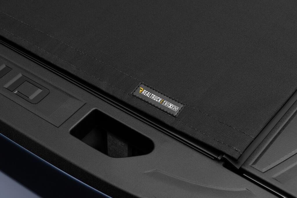 Pro X15 Tonneau Cover - 2020-2026 Chevy Silverado/GMC Sierra 2500 HD/3500 HD 6' 9" Bed with MultiPro Tailgate - Image 6