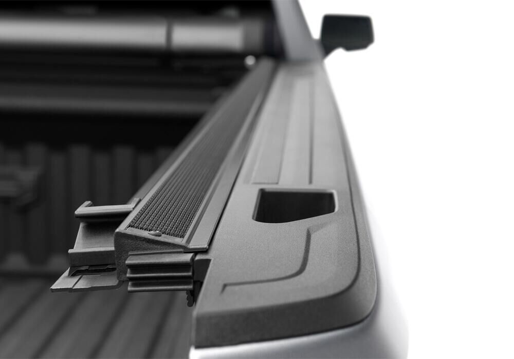 Pro X15 Tonneau Cover - Black - 2020-2026 GMC Sierra (with CarbonPro Bed) 5' 9" Bed with or without MultiPro/Multi-Flex Tailgate - Image 10