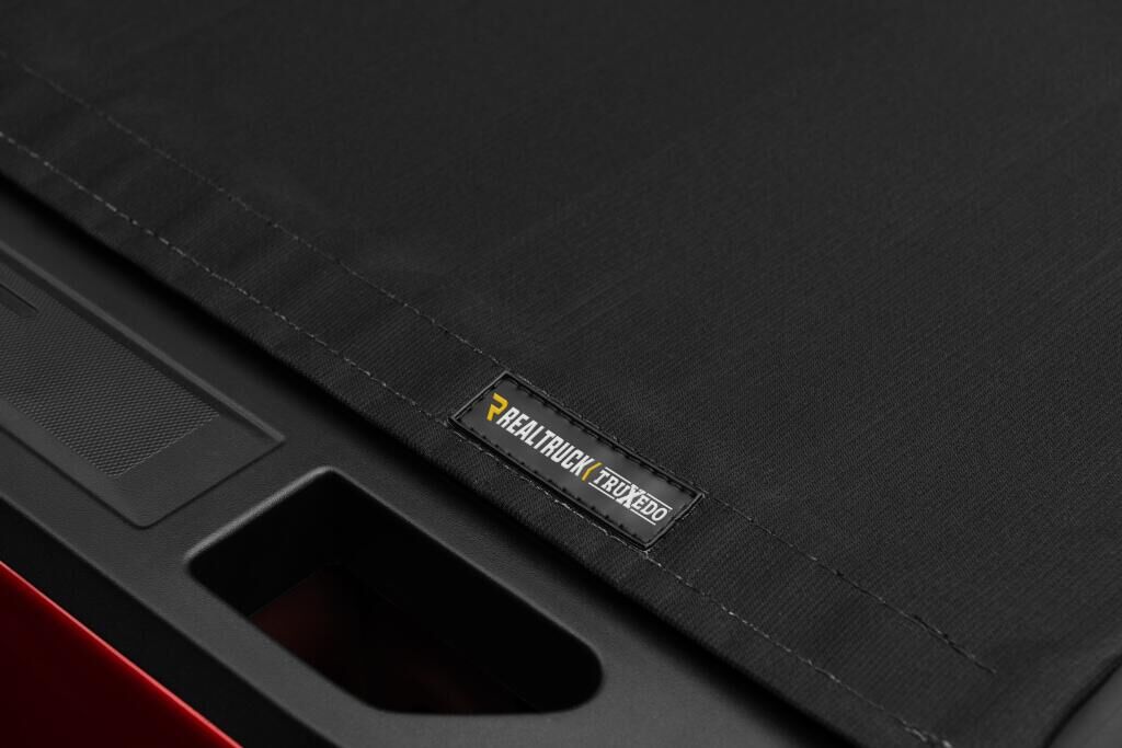 Sentry CT Tonneau Cover - Black - 2020-2026 GMC Sierra (with CarbonPro Bed) 5' 9" Bed - Image 6