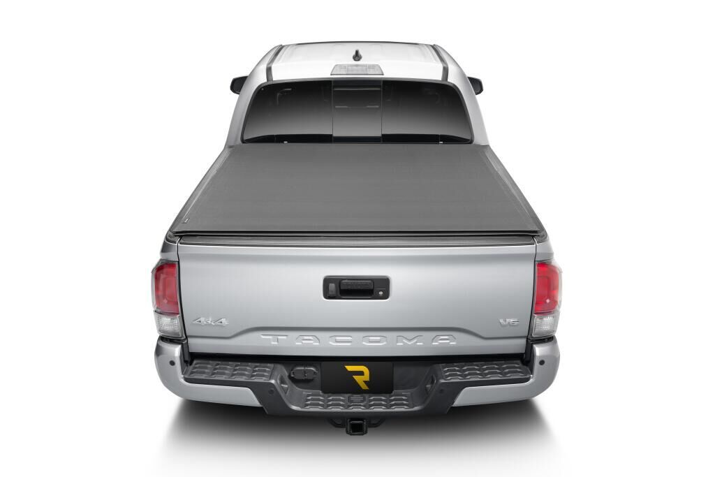 Sentry CT Tonneau Cover - Black - 2024-2026 Toyota Tacoma 5' Bed - Image 14