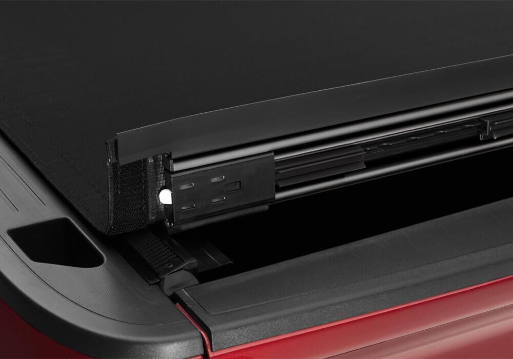 Sentry CT Tonneau Cover - Black - 2023-2026 Chevy Colorado/GMC Canyon 5' 2" Bed - Image 8