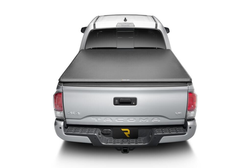 TruXport Tonneau Cover - Black - 2024-2026 Toyota Tacoma 6' 2" Bed - Image 11