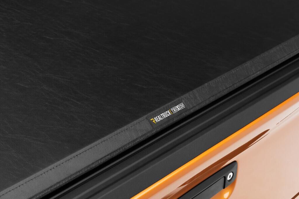 TruXport Tonneau Cover - Black - 2019-2023 Ford Ranger 5' Bed - Image 4