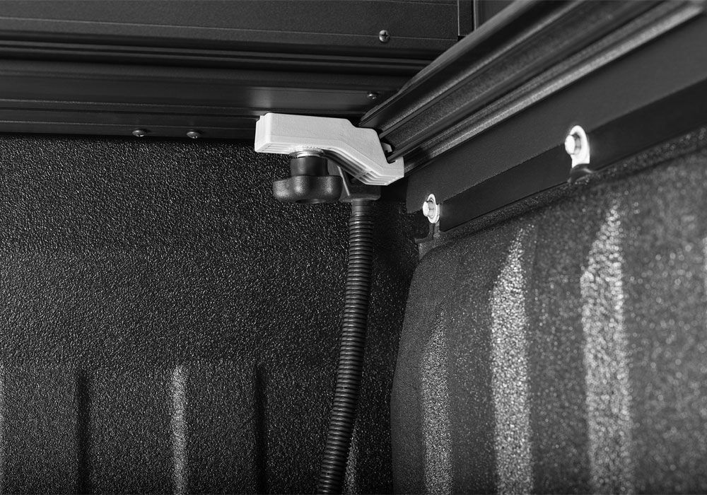 UnderCover Armor Flex 2019-2026 (New Body Style) Ram 5' 7" Bed Crew with RamBox without Black Track System - Black Textured - Image 17