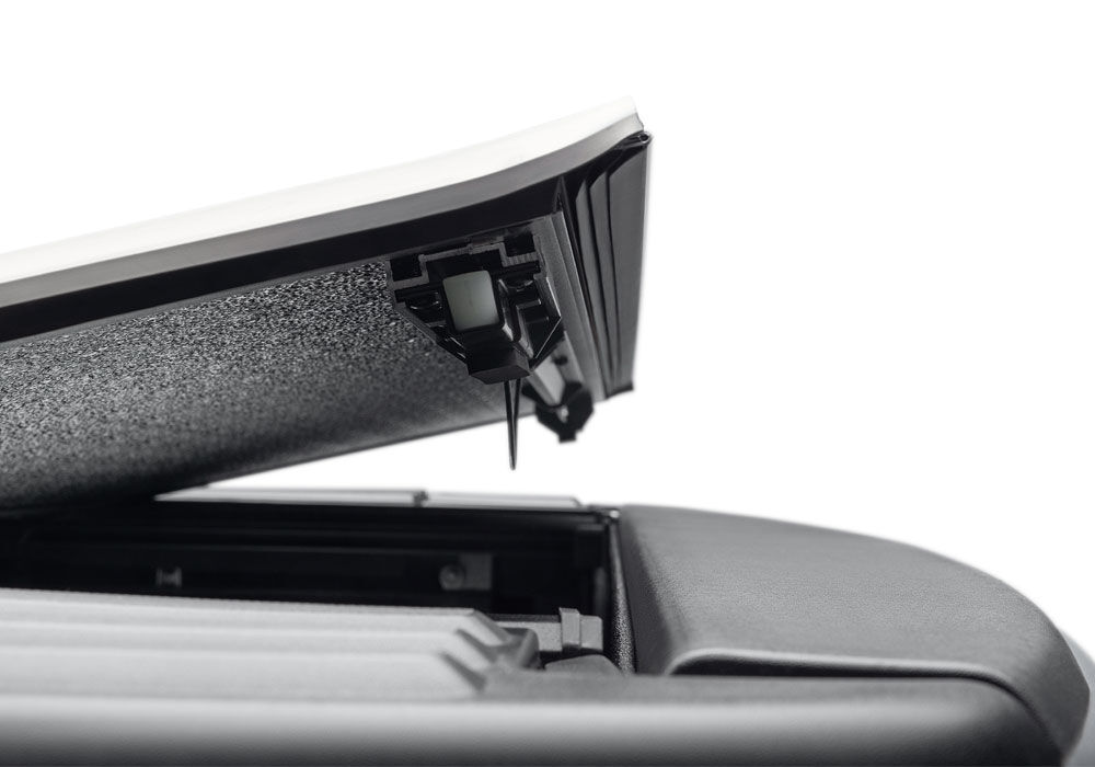 UnderCover Armor Flex 2019-2026 (New Body Style) Ram 5' 7" Bed Crew with RamBox without Black Track System - Black Textured - Image 15