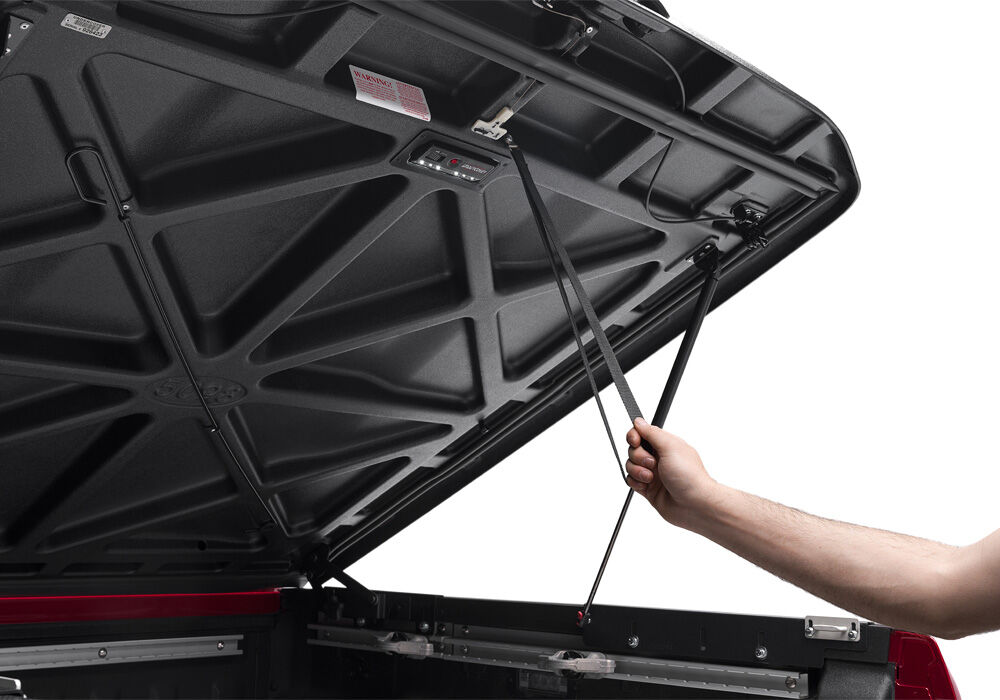 UnderCover Elite 2022-2026 Nissan Frontier 5' Bed with or without Utili-Track System - Black Textured - Image 14