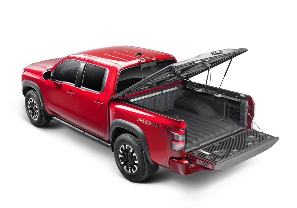 UnderCover Elite 2022-2026 Nissan Frontier 5' Bed with or without Utili-Track System - Black Textured - Image 4