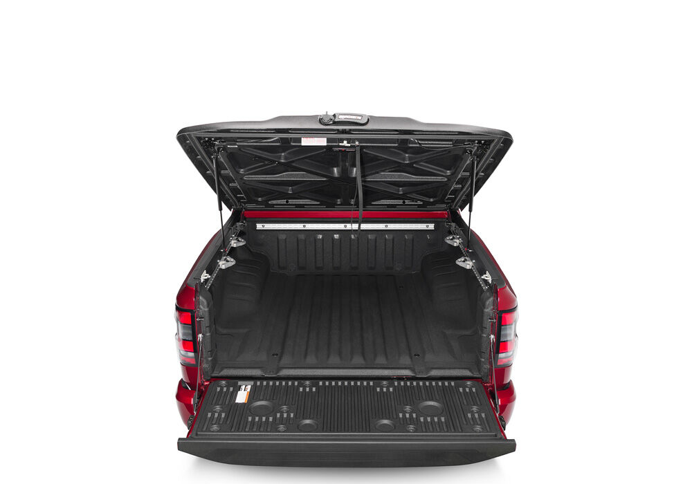 UnderCover Elite 2022-2026 Nissan Frontier 5' Bed with or without Utili-Track System - Black Textured - Image 9