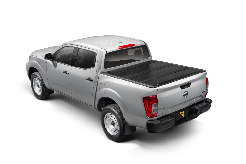 UnderCover Flex 2022-2026 Nissan Frontier 5' Bed with or without Utilty-Track System - Black Textured