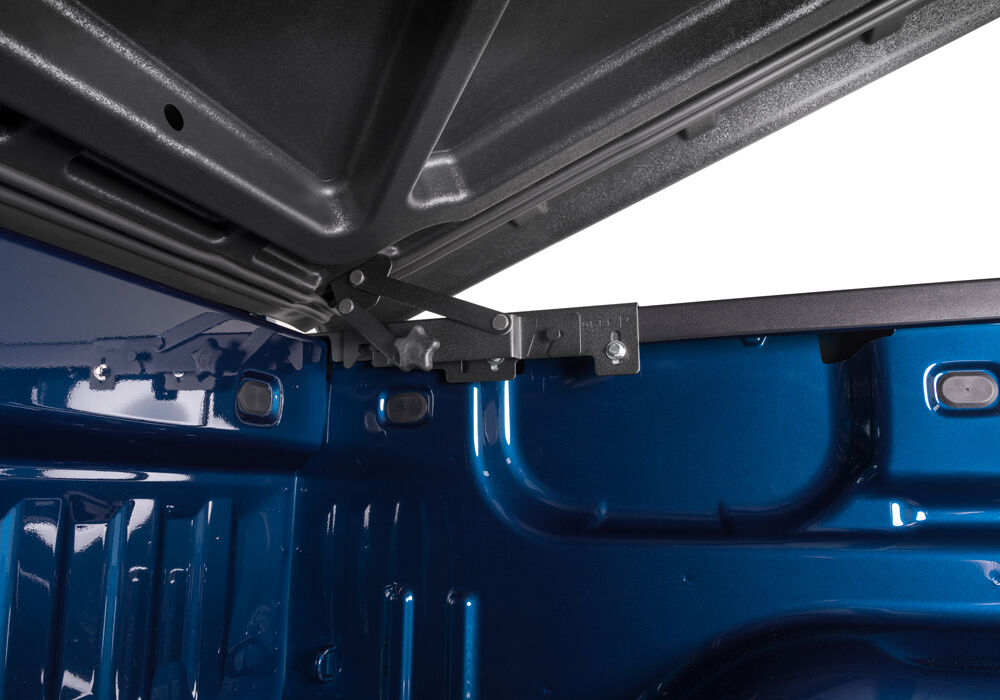UnderCover SE Smooth 2015-2022 Chevrolet Colorado/GMC Canyon 6' Bed Ext/Crew Grey - Smooth-Ready To Paint - Image 2