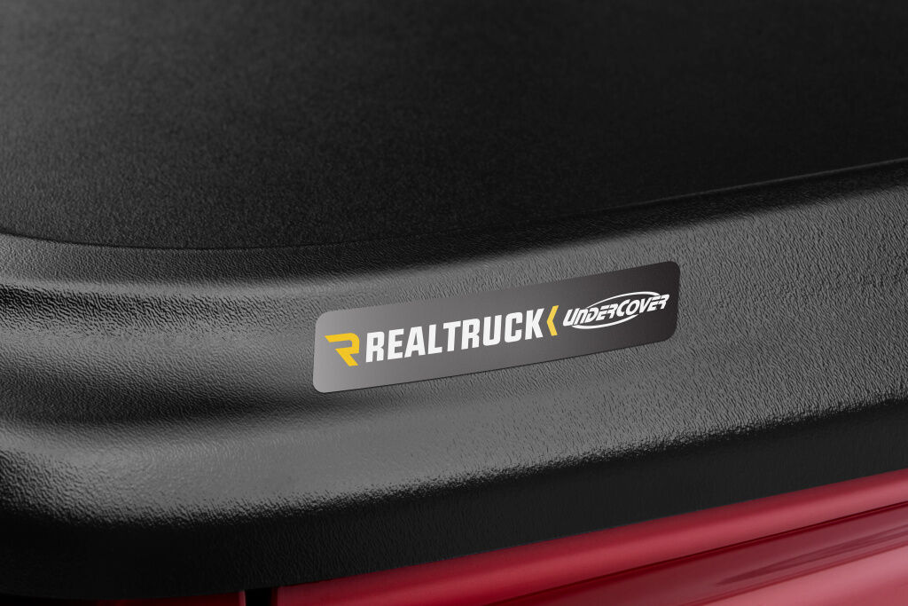 UnderCover SE 2019 (New Body Style)-2026 Silverado 5' 9" Bed - Black Textured - Image 3