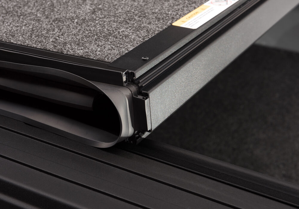 UnderCover Ultra Flex 2026 Ford Ranger 5' Bed - Matte Black Finish - Image 9