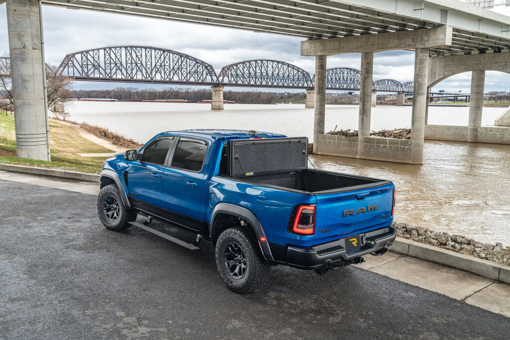 UnderCover Ultra Flex 2019-2026 (New Body Style) Ram 5' 7" Bed Crew Cab without RamBox without Multifunction Tailgate - Matte Black Finish - Image 18